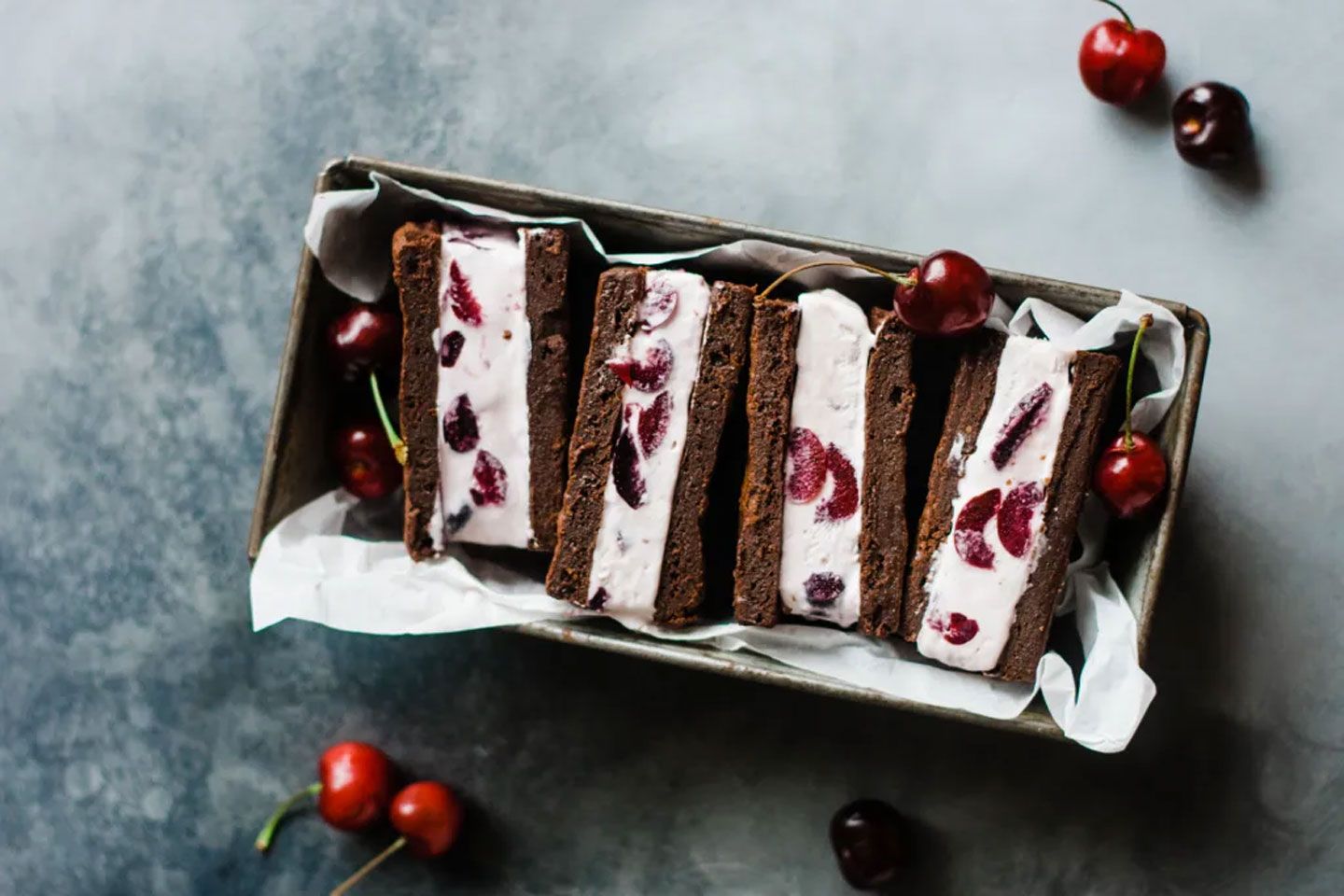 Chocolate Berry Freeze